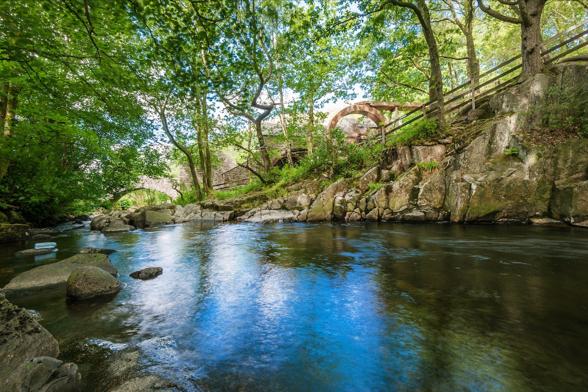 Take a dip in Boot village plunge pool!