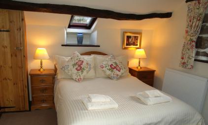 Wrynose romantic Lake District cottage for 2