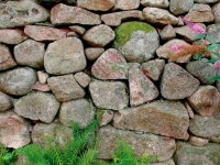 Eskdale Pink Granite Stone Wall